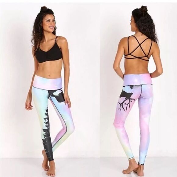 REVOLVE | Teeki | Northern Lights Rainbow Moose Yoga Leggings - Size Large - Picture 1 of 9